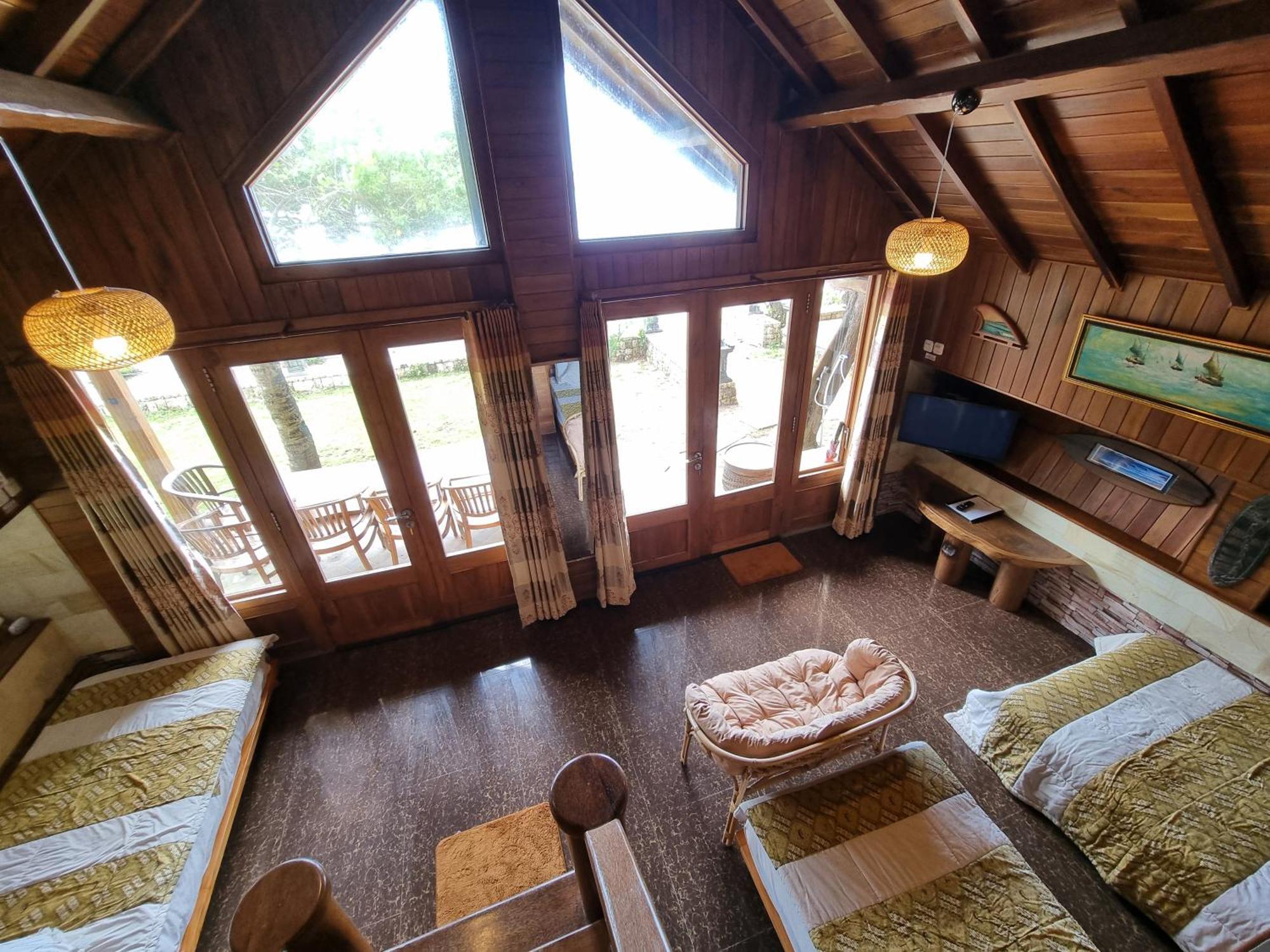 Istana Ombak Eco Resort Pacitan Eksteriør bilde