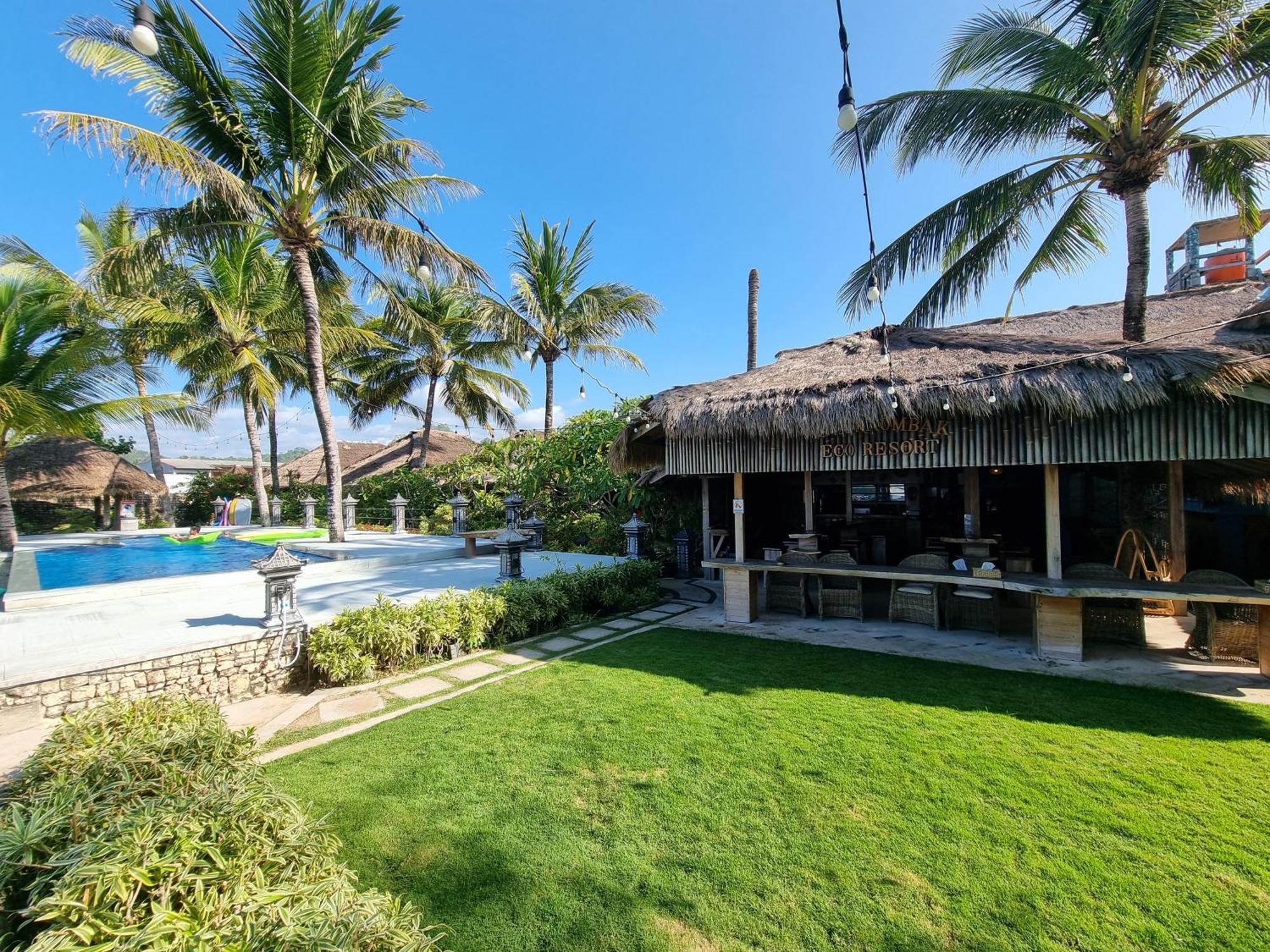 Istana Ombak Eco Resort Pacitan Eksteriør bilde