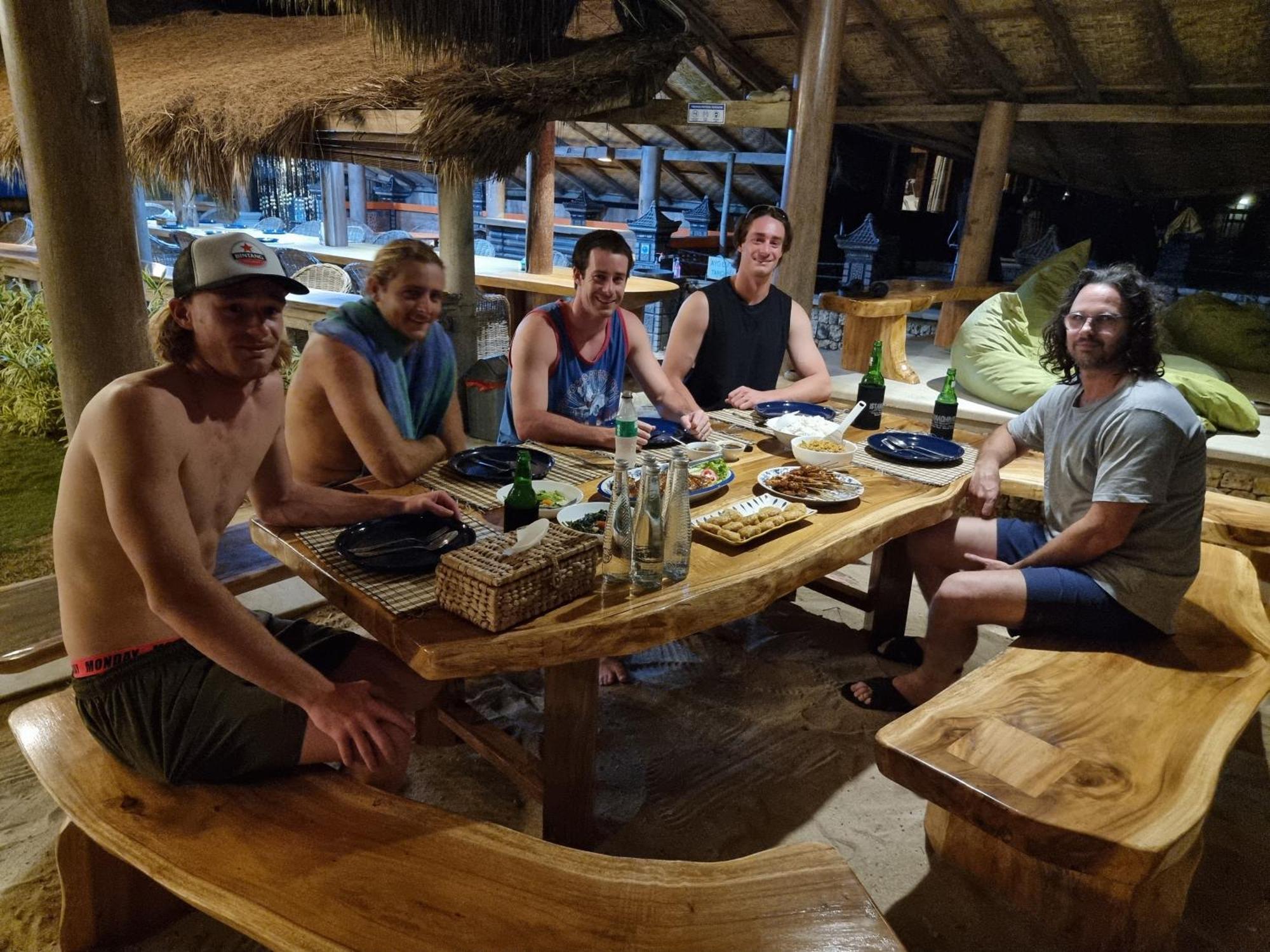 Istana Ombak Eco Resort Pacitan Eksteriør bilde